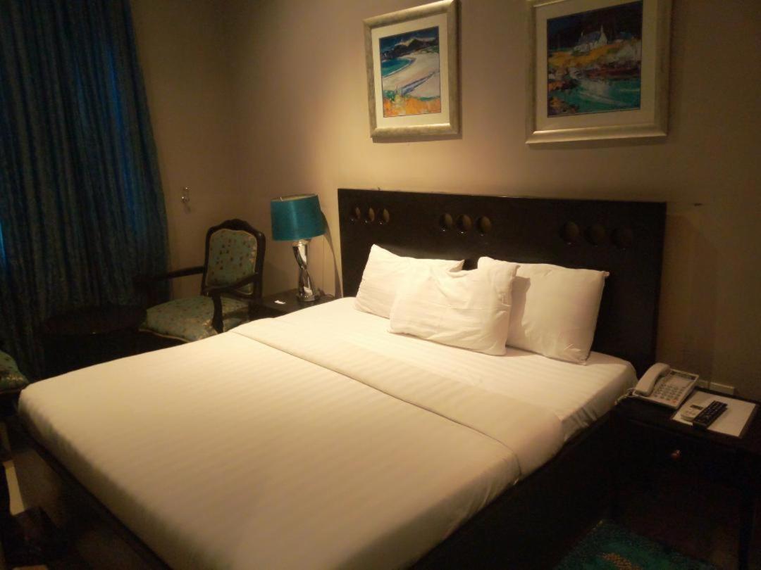 Villa Angelia Boutique Hotel Ikoyi Ngoại thất bức ảnh
