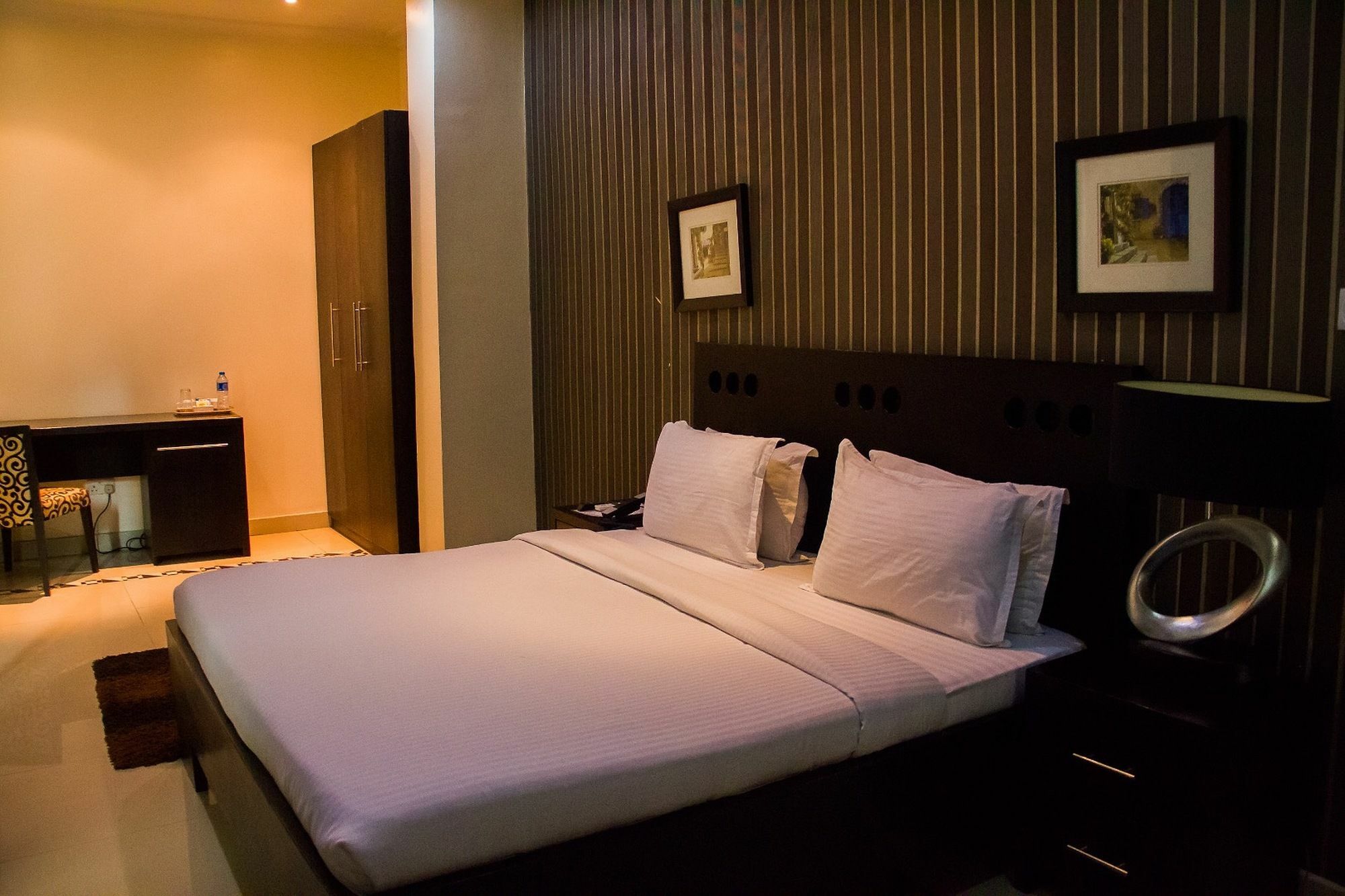 Villa Angelia Boutique Hotel Ikoyi Ngoại thất bức ảnh