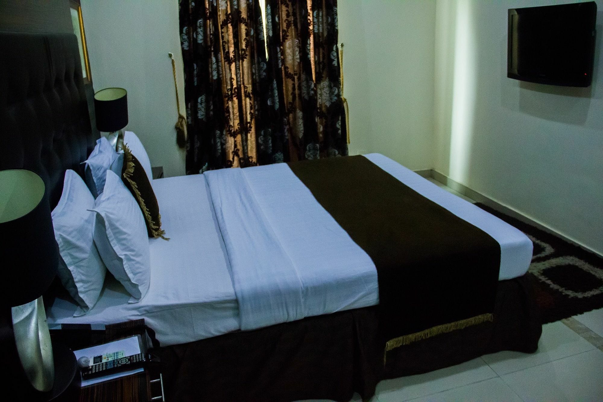 Villa Angelia Boutique Hotel Ikoyi Ngoại thất bức ảnh